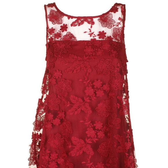 Signature By Robbie Bee Womens Red Mesh Floral Par - Picture 2 of 4